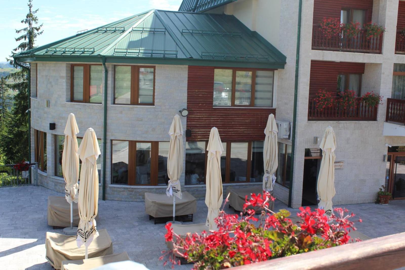 In Hotel Zlatar Ex Zlatarski Biseri Nova Varoš Exterior foto
